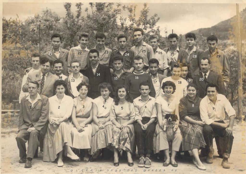 INSTITUT MONTAIGNE VENCE 1952 1 ERE M1 ET M PRIME N002.JPG